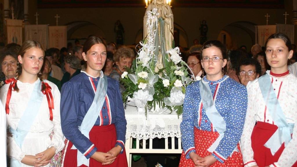 Топола-Госпојина-(2)