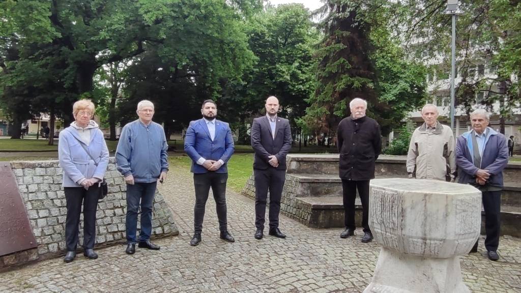 ИНТЕРНИРЦИ-ВЕНЦИ-(3)