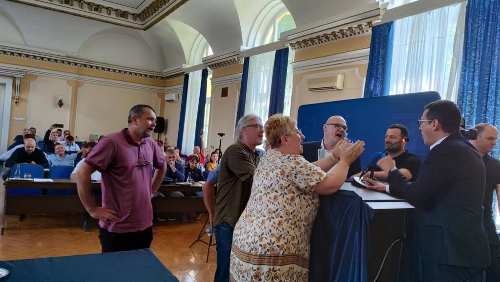 sednica-performans-(4)