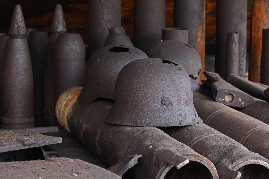 steel-helmet-4926127-1280