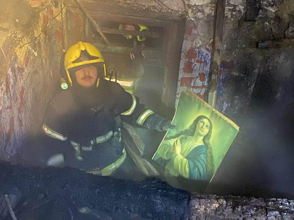 IMG-3b1c31c0299b52b77124ed1e3ac7d026-V