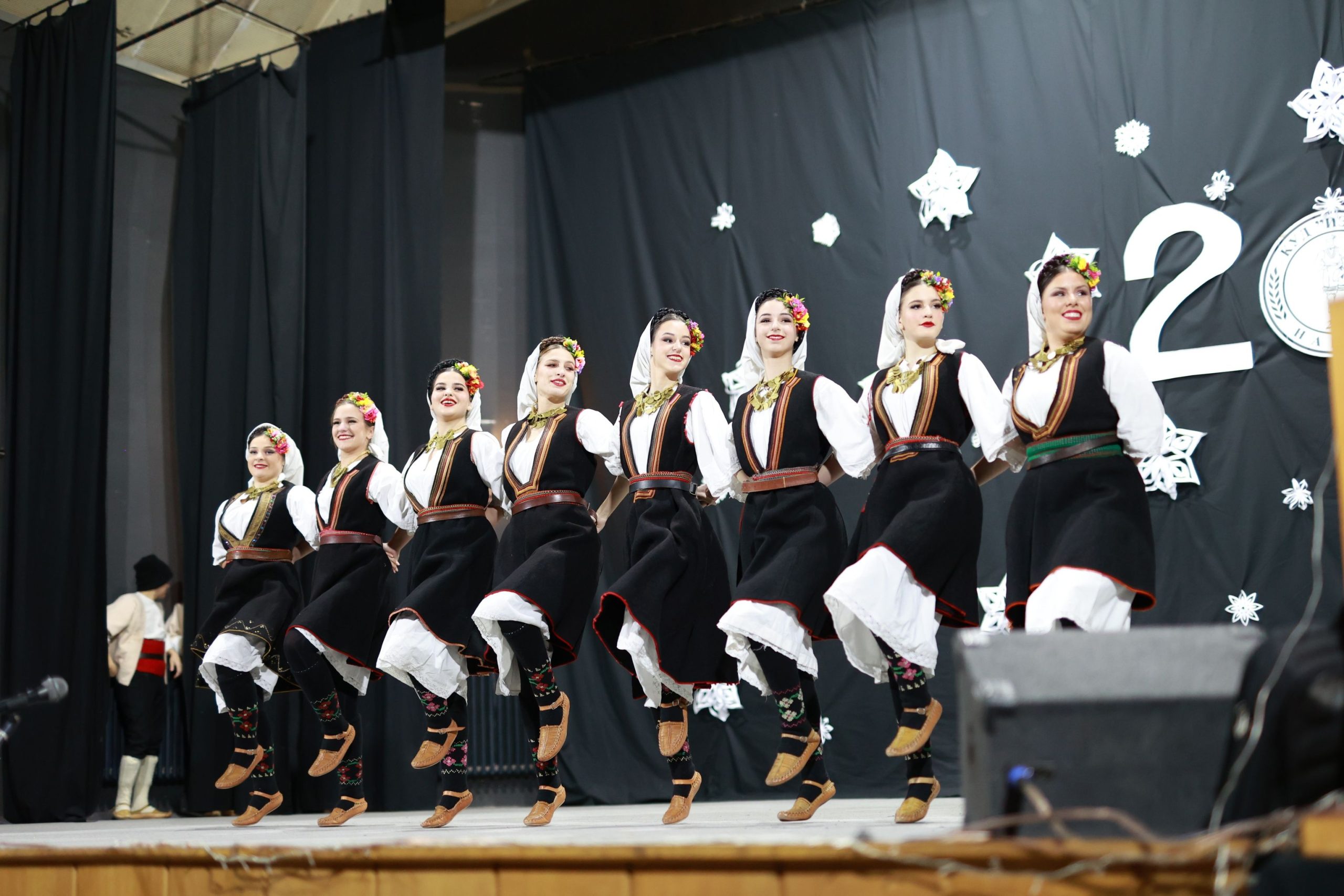 411829012-273875969016434-5019403924988205097-n