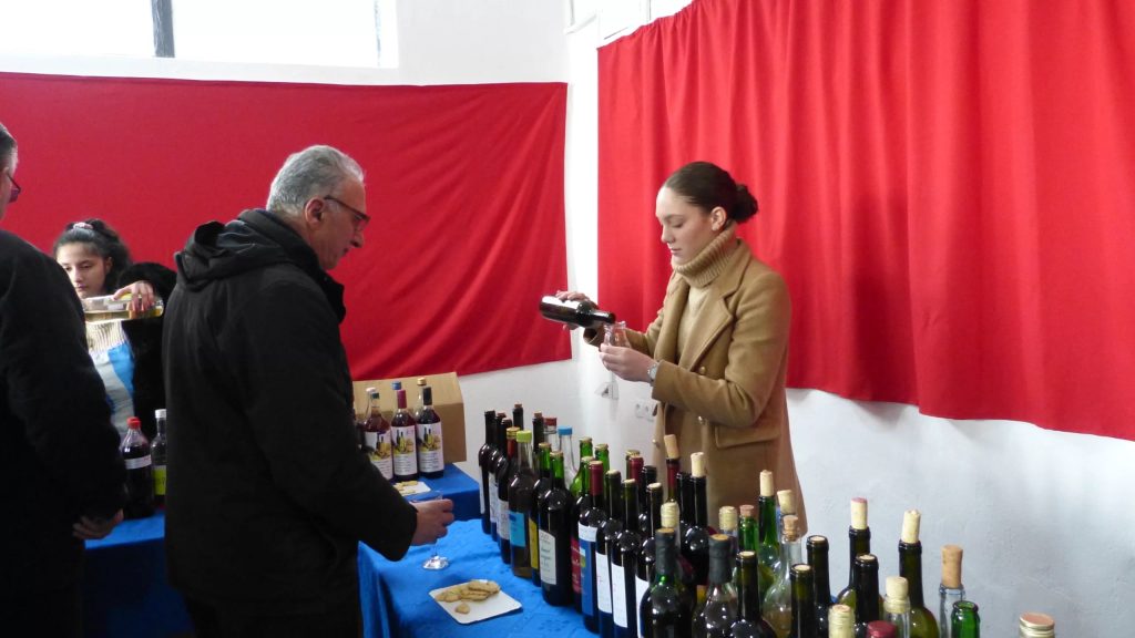 дани-вина-најава