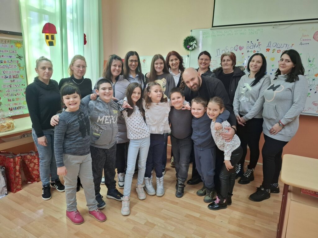 kozarci-skola-svestenik