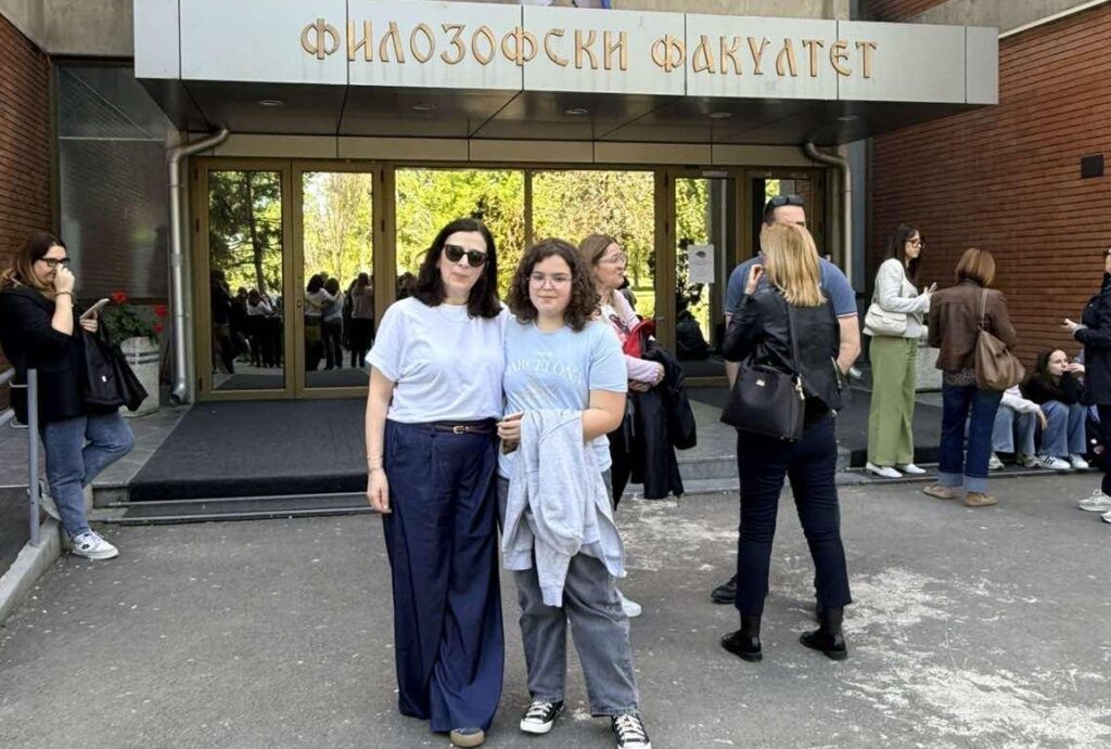 FF-NS-Teodora-i-Ivana-(2)