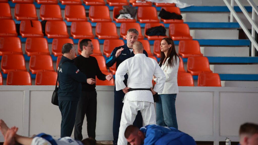 Тренажни камп џудиста посетио градоначелник Богдан: Сваке године је све боље у кампу, а и у граду, то нам кажу људи са стране