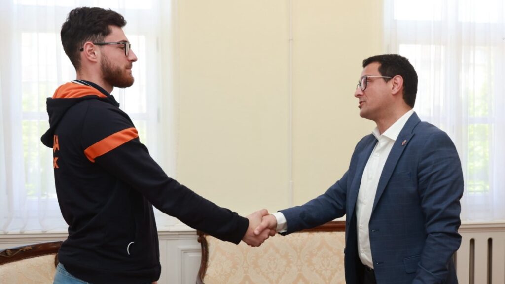 Градска кућа: Пријем за младог рукометаша Милана Панића