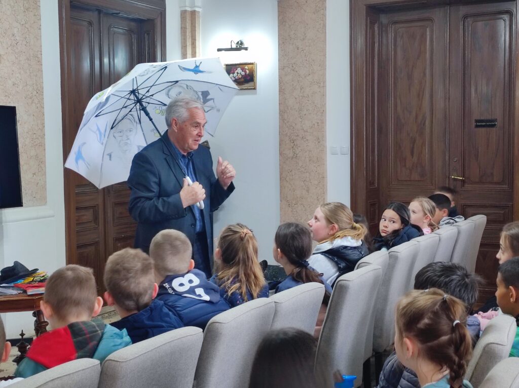 vlasta-cenic-biblioteka