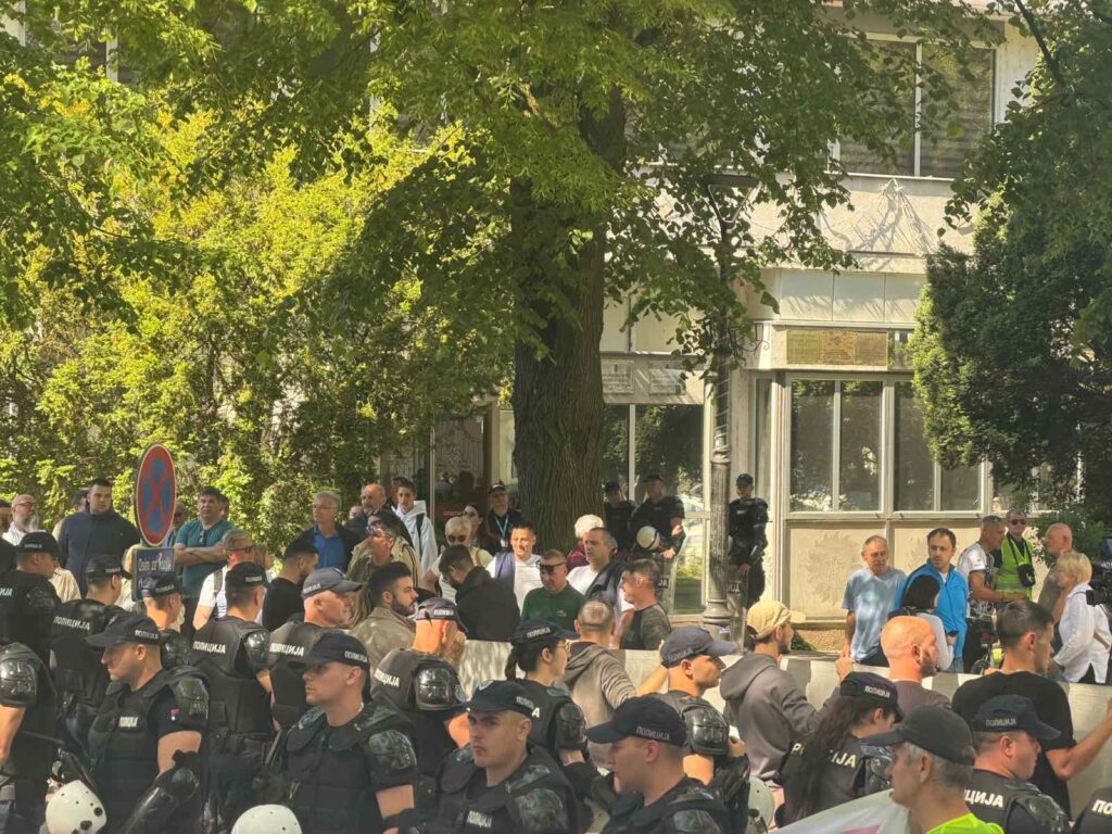 кула