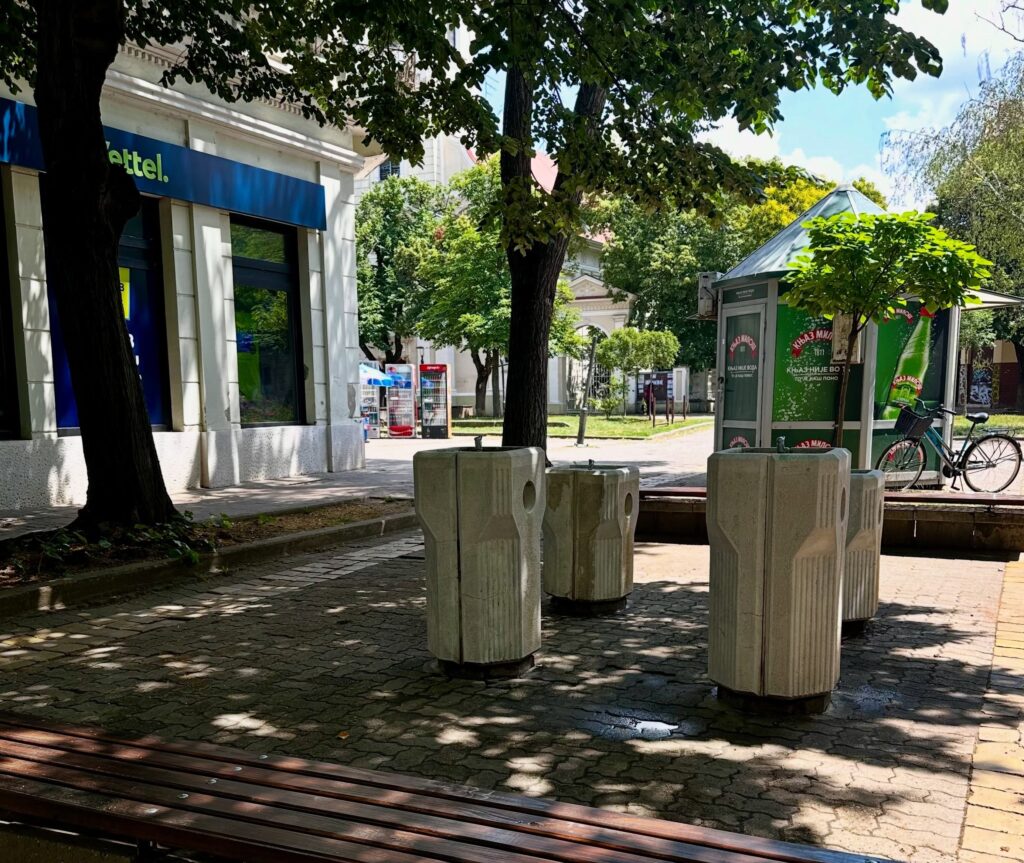 Чесме поново раде, обновљене и клупе